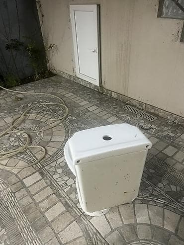 islenmis unitaz satilir: İşlənmiş, Unitaz, Baçokdan ayrı, Kredit yoxdur, Zəmanətsiz, Ünvandan götürmə — 2