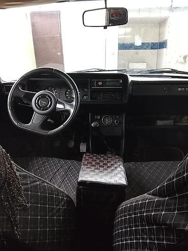 vaz 2107 2003: VAZ (LADA) 2107: 1.6 l | 1985 il 265853 km Sedan — 5