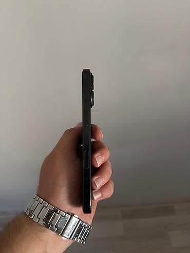 iphone 12 bakida: IPhone 16, 256 GB, Jet Black, Zəmanət — 3