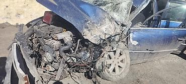 priora zapcast: Ehtiyat hissələri üçün: Audi A4 (B6) sedan, tünd mavi rəng. Mövcud — 6