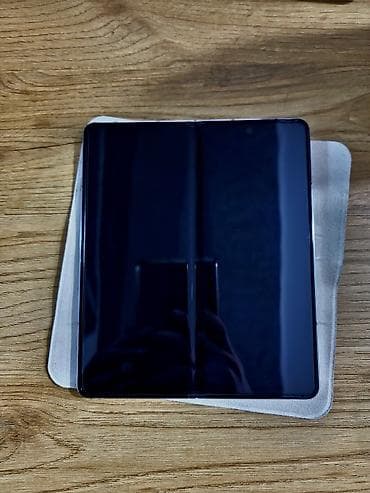 z fold 3 ekran: Samsung Galaxy Z Fold 5, 512 GB, rəng - Mavi, İki sim kartlı — 2