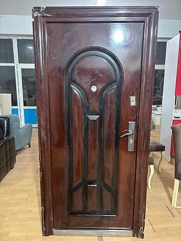 170Azn seyf qapi satilir Ölçü208/100 
Ünvan Muşfiq Narmin