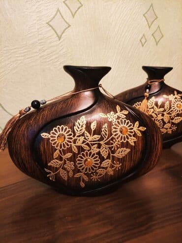 Mücrülər: Vaza dəsti, Keramika — 2