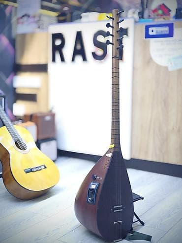 Saz: Ekvalazerli Saz Qara saz, köhnə saz, ekvalazerli Mikrafonlu saz Saz — 1