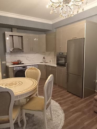 Elmlər Akademiyası metrosunun yaxınlığında, yeni tikili, 20 mərtəbəli — 2