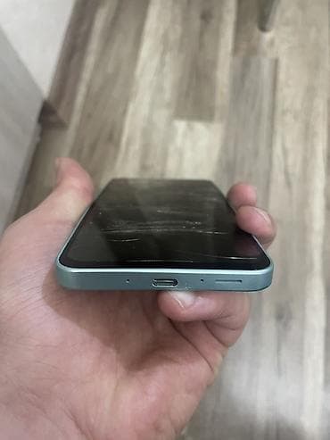 telfonu: Telefon pakobka şəkildə alınmışdı,telefon əldən düşübdü və nasaz — 2