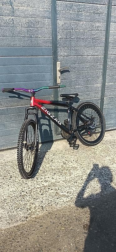 !BARTER VAR! 26lığ Zigzag tekerler tep teze shimano tz oturucu — 1