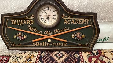 polis sekli: Divar saatları — 1