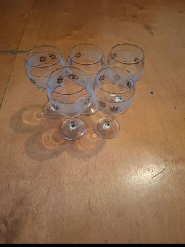 qab alan: Qədəhlər, rəng - Ağ, Şüşə — 2