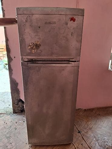 samovar satilir: BEKO iki qapılı soyuducu - Üst hissə: dondurucu kamera, bir rəfli - — 2
