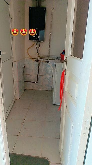 kiray: - Planlaşma: girişdə örtülü eyvan, geniş zal/otaq, ayrı mətbəx. - — 7
