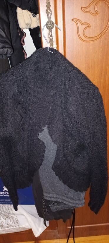 sumqayitda jaket: TOXUNMA JAKET satilir -razmeri yoxdur cox geyinilməyib yaxwi — 1