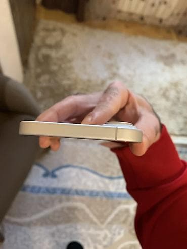 2.el telefonlar iphone: IPhone 16, 128 GB, Ağ, Face ID — 4