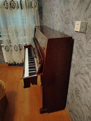 Upright piano – “Украина” (Ukraina) modeli - Klassik şaquli (upright) — 6