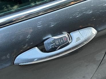 canqan avto: Ford Fusion sedan – geniş və komfortlu salon - Dəri oturacaqlar, ön — 5