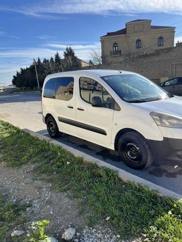 maşın nolatı: Peugeot Partner (ağ rəng, miniven/kombi tipli gövdə) Maror karopqa — 3