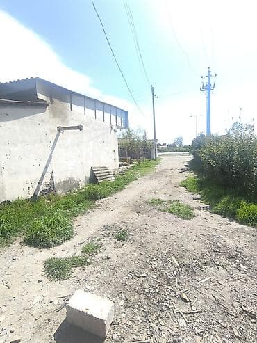 qazaxda 2 otaqli menziller: 3 otaqlı, 10 kv. m, Orta təmir — 9