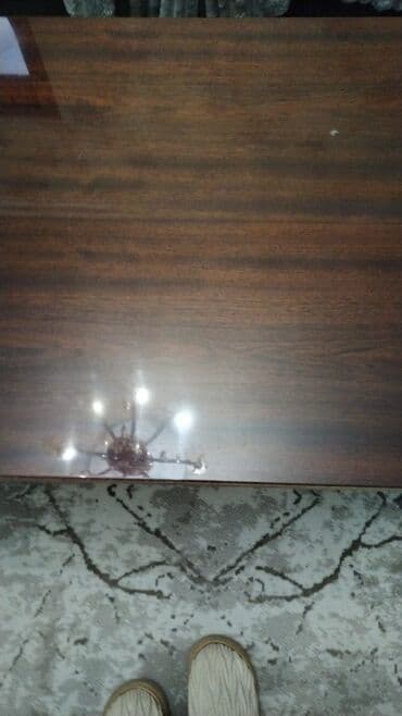 Təmir və tikinti: Jurnal masası, İşlənmiş, Açılmayan, Taxta, Dördbucaq masa — 2