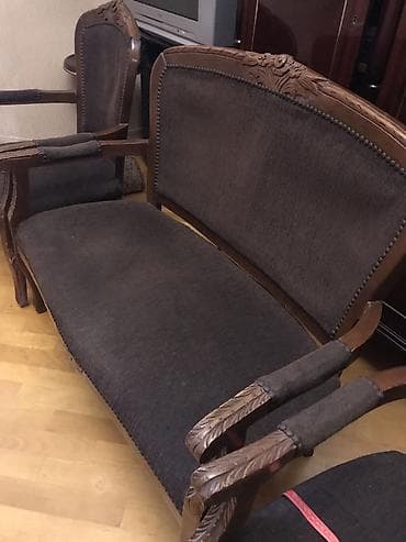 ikea ikinci el: 2Kreslo və divan işlənib amma daş kimi möhkəmdir taxtadandır yerdən — 2