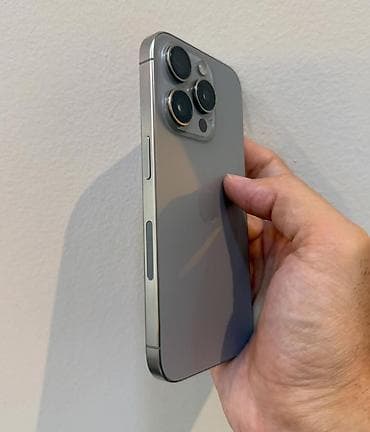 dubayski iphone 15 pro max: IPhone 15 Pro, 256 GB, Natural Titanium, Zəmanət, Kredit, Simsiz şarj — 3