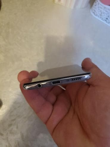 iphone 17 plus: Samsung Galaxy A51, 64 GB, rəng - Ağ, İki sim kartlı, Sənədlərlə — 4