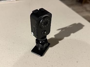 videomuşahidə: Salam. Həm sinəyə taxmaq üçündür, həm maşın üçündür. Gecədə çəkir — 2