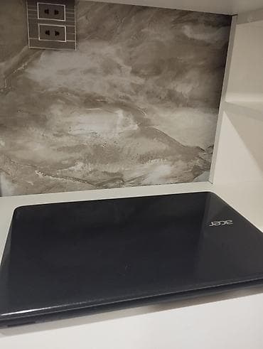 Acer: Acer noutbuk Xüsusiyyətlər: - Ekran: 15.6" LED - Prosessor: Intel — 4