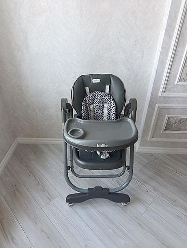 Yemək masaları, oturacaqları: Kidilo uşaq yemək stulu.
Yelləncək kimidə istidə olunur
Əla vəziyyətdə — 2