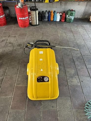 Peşəkar köpük generatoru – avtoyuma və servis məntəqələri üçün