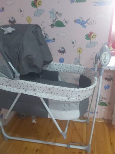 qidalandırmaq üçün uşaq stul yelləncək: Elektron beşik musiqili, tezedir, hech istifade, olunmayıb, - Rəng — 2