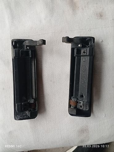 Ban, Kuzov hissələri: Ford transit T15 modelinin qapının ruçqasıdı işlək vəzyətdədi açıb — 2