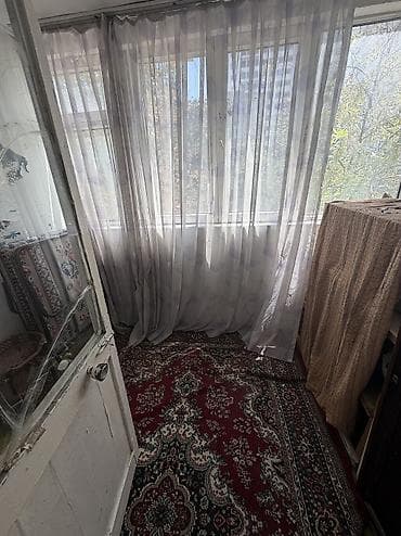 qalada ev: KIRAYƏ verilir. Ailəyə. Uzun müddətli. Qeyri ciddi adamlar narahat — 6