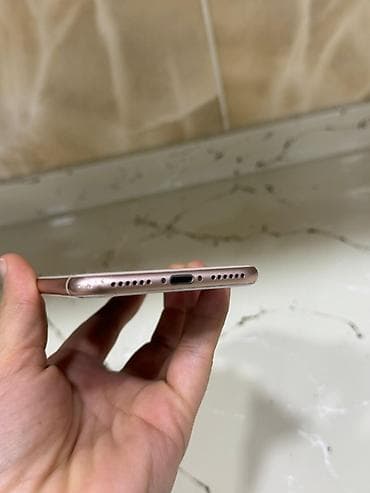 iphone 12 minu: IPhone 8, 64 GB, Rose Gold — 5