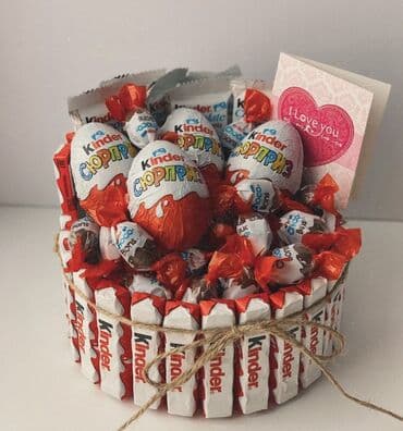 Quruducular: Kinder şirniyyatlarından hədiyyə səbəti - Tərkib: müxtəlif Kinder — 1