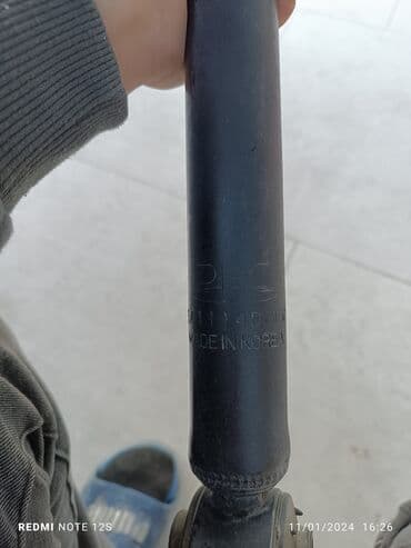 Ötürücü qutuların detalları: Hudayi aksent 2006 usden çıxma orginal amarzator koreya istehsalıdı — 2