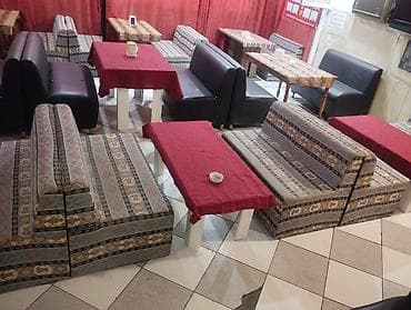 divan restoran: Kafe və restoranlar üçün yumşaq oturacaq dəstləri iki divan 1 masa 17 — 1