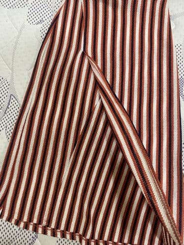 Digər qadın geyimləri: Midi Ətək, PULL&BEAR, Trikotaj, M — 2