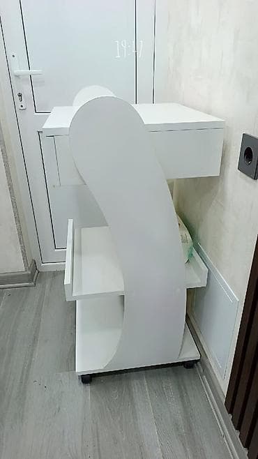 kitab refi modelleri: Etajerka yenidir.
Qiymet 75 azn.
Unvan Bineqedi 
Vesile🌹8319 — 2