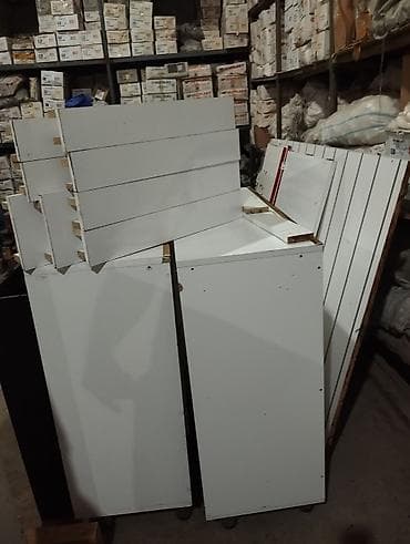 Stend vitrinləri: Mağaza üçün künc vitrini və kassir stendi komplekti - Modul — 2