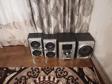 sony telfonlar: Sony ev audio sistemi – mikrosentr və 4 akustik sütun komplekti — 1