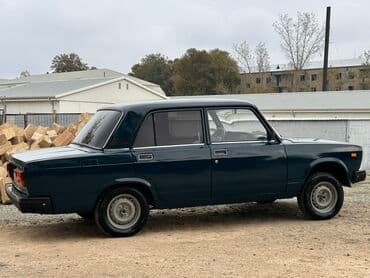 ваза стеклянная прозрачная высокая без узора: Maşın super vəziyətdədir. Mator, karopka və mostunda problemi yoxdu — 12