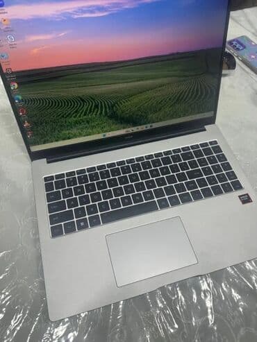 AMD Ryzen 7, 32 GB, 15.6 " — 1