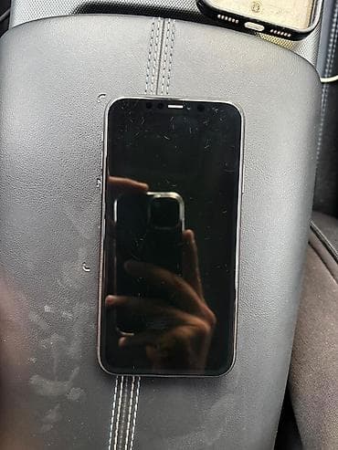 iphone 11 12: IPhone 11, Qara — 1