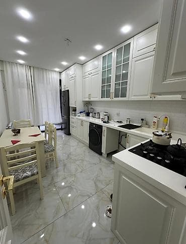 mənzil az: Menzil İnşaatçılar metrosunun 5 deyqelik ayağa mesafesinde — 5