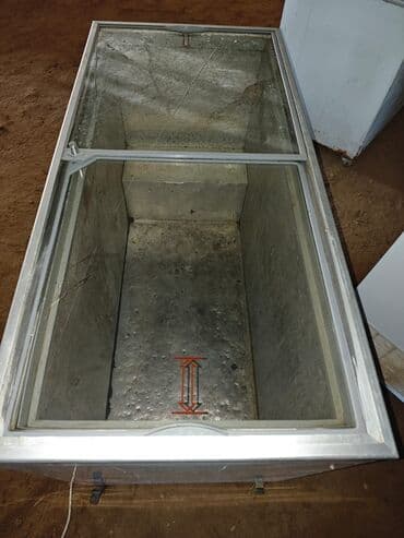 laptop soyuducu: Şüşəli dondurucu, Uğur, Türkiyə — 1