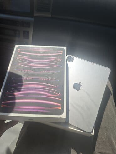 ipad mini 5 qiymeti irsad: İşlənmiş Apple iPad Pro 11 (2022), 11", 256 GB, Ünvandan götürmə — 1