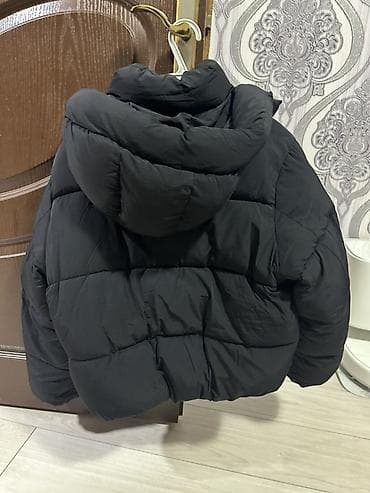 parfum de marly: Puxovik kurtka, Bershka, S — 2