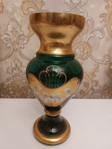 Bir vaza, Bogem şüşəsi