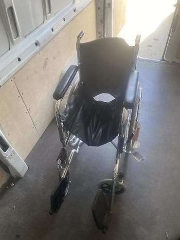 Yerimək üçün arabalar, çəliklər, əsalar, rollatorlar: Unversal əlil arabası – metallik karkaslı, böyük arxa təkərlər və ön — 2