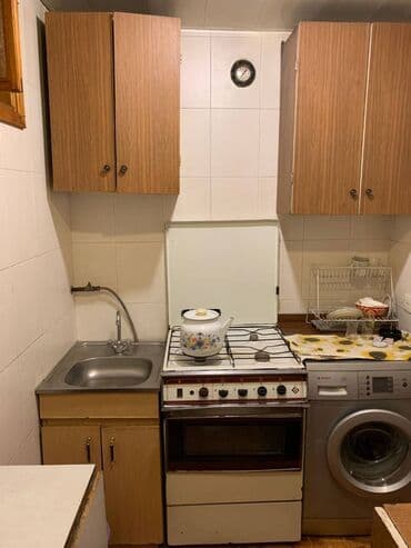 qarayev obyekt: Qara Qaraev metrosuna yaxin 5 mertebeli binanın 3-cu mərtəbəsində — 8